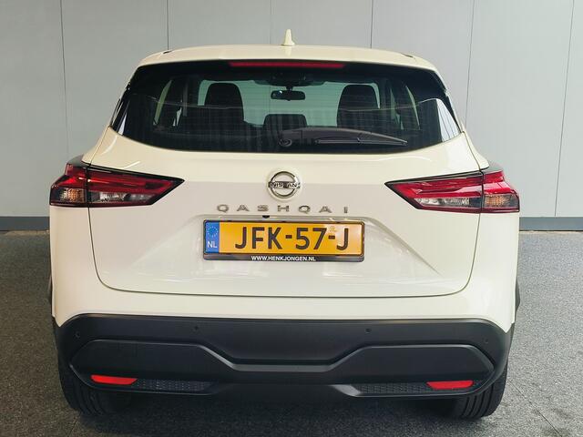 Nissan QASHQAI 1.3 MHEV Business Access uit 2022 Rijklaar + 12 Maanden Bovag-garantie Henk Jongen Auto's in Helmond, al 50 jaar service zoals 't hoort!