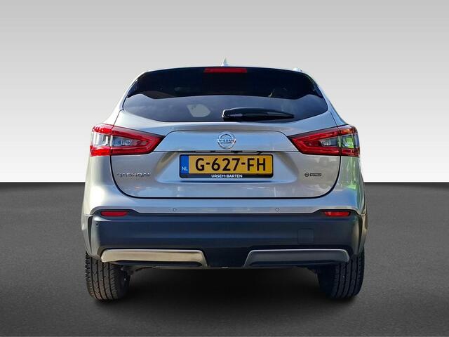 Nissan QASHQAI 1.3 DIG-T Tekna glass