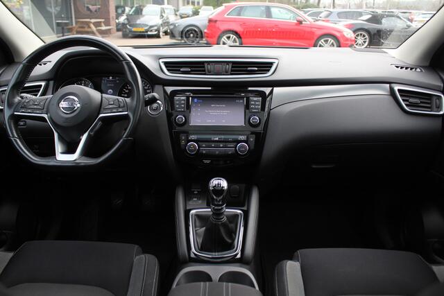 Nissan QASHQAI 1.3 DIG-T N-Connecta / Panoramadak / 360Camera / Navigatie / 17'' / Keyless / DAB / Cruise Control