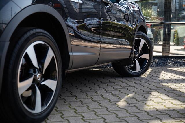 Nissan QASHQAI 1.2 Tekna , Panoramadak, Trekhaak,