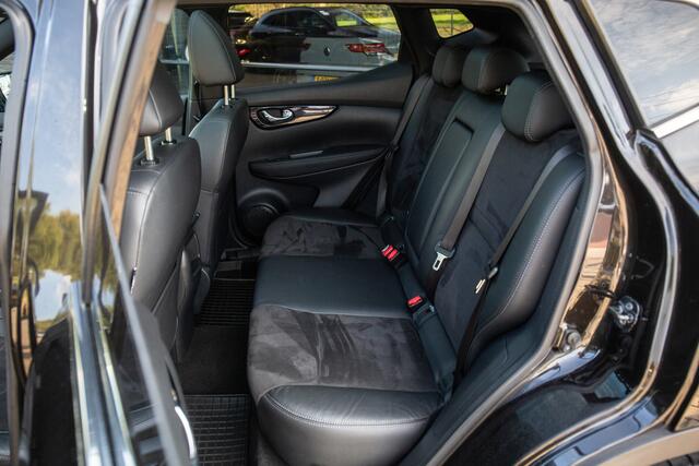 Nissan QASHQAI 1.2 Tekna , Panoramadak, Trekhaak,