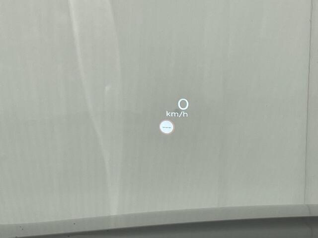 Nissan QASHQAI 1.3 MHEV Xtronic Tekna Plus Automaat / Zeer compleet / Cold Pack / 1.800 kg trekgewicht / Panorama dak / HUD / Adapt. CC / Elektr. klep / Elektr. stoelen met massagefunctie / Navi / Apple Carplay Android / 19" LM wielen /