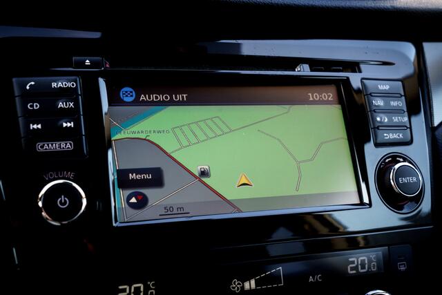 Nissan QASHQAI 1.2 N-Connecta Automaat I 1e Eig. I Dealer Onderh. I Trekhaak | Panoramadak