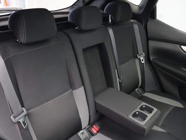Nissan QASHQAI 1.2 N-Connecta | Climate control | Navigatie | DAB-radio | Keyless entry | Panoramadak | Rondomzicht camera |