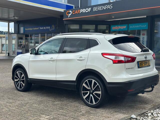Nissan QASHQAI 1.2 Tekna Automaat '' Trekhaak - Allseasonbanden - 360 Camera ''