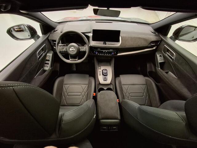 Nissan QASHQAI 1.5 e-Power N-Design / ¤6500,- Nissan Voorraadvoordeel / Nieuw uit Voorraad Leverbaar / Panoramadak / Stoel- en Stuurverwarming / Verwarmde Voorruit / Leder/Alcantara Bekleding / Google Maps Navigatie /