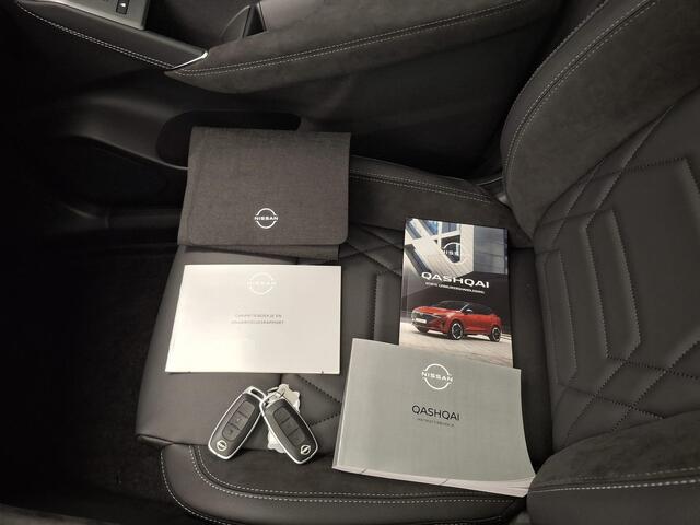 Nissan QASHQAI 1.5 e-Power N-Design / ¤6500,- Nissan Voorraadvoordeel / Nieuw uit Voorraad Leverbaar / Panoramadak / Stoel- en Stuurverwarming / Verwarmde Voorruit / Leder/Alcantara Bekleding / Google Maps Navigatie /
