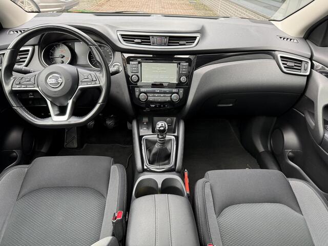 Nissan QASHQAI 1.3 DIG-T N-Connecta / Panorama / Navigatie / 360º Camera / Keyless / Navigatie / Android Auto /