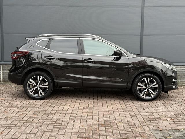 Nissan QASHQAI 1.3 DIG-T N-Connecta / Panorama / Navigatie / 360º Camera / Keyless / Navigatie / Android Auto /