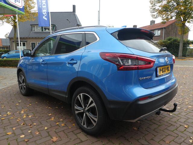 Nissan QASHQAI 1.2 Business Edition Pano dak, 360 Camera, Trekhaak, Clima, Navi, 18 " Lm