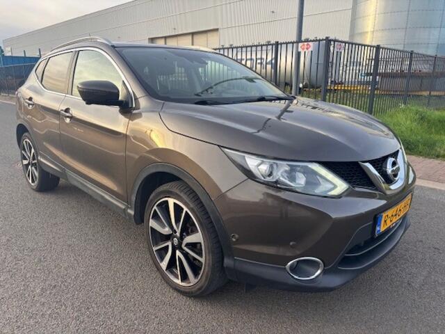 Nissan QASHQAI 1.2 Tekna