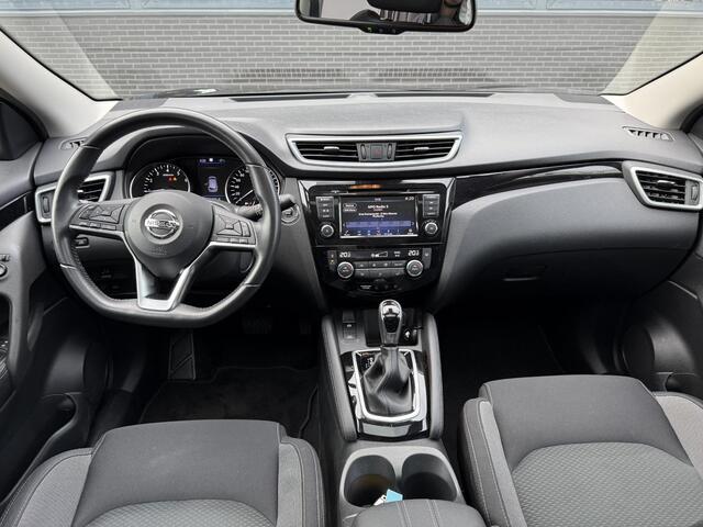 Nissan QASHQAI 1.3 DIG-T N-Connecta / Automaat / Trekhaak / Navigatie / Panoramadak / Navigatie / Cruise Control / Camera / Bluetooth / Eerste Eigenaar NAP