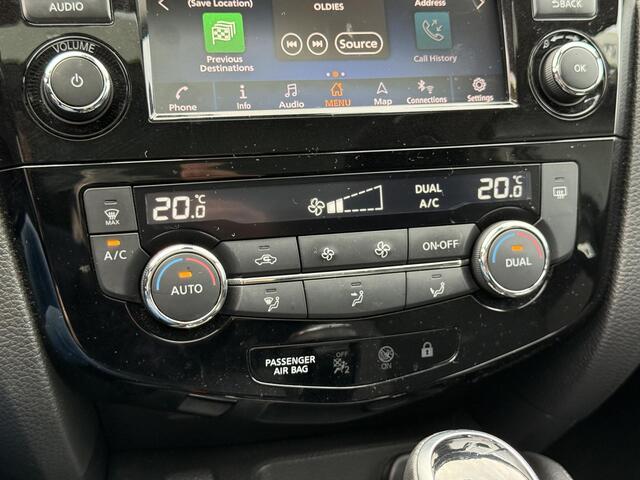 Nissan QASHQAI 1.3 DIG-T N-Connecta / Automaat / Trekhaak / Navigatie / Panoramadak / Navigatie / Cruise Control / Camera / Bluetooth / Eerste Eigenaar NAP