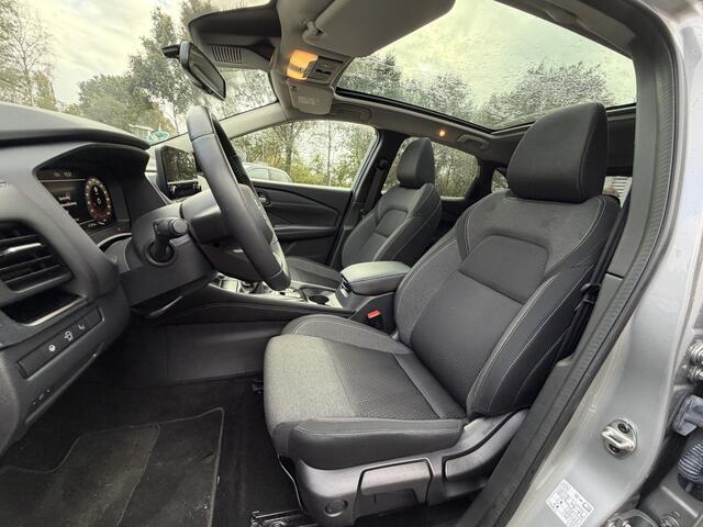 Nissan QASHQAI 1.3 MHEV Premiere Edition Pano/Trekhaak/Clima/LED/Cruise/LM-Velgen