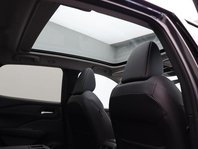 Nissan QASHQAI 158pk MHEV Xtronic N-Connecta | Headup-display | Stoel, stuur en voorruit verwarming | Rondomzicht camera | Elektrische achterklep | Panoramadak |