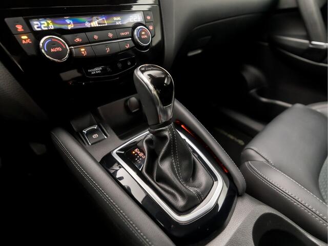 Nissan QASHQAI 1.2 Tekna Deluxe Automaat (NAVIGATIE, 360 CAMERA, LEDER, STOELVERWARMING, ELEK SPORTSTOELEN, KEYLESS, GETINT GLAS, TREKHAAK, NIEUWE APK, NIEUWSTAAT)