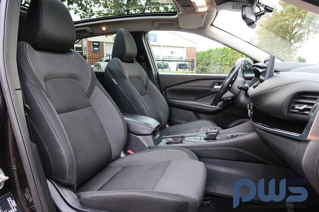 Nissan QASHQAI 1.3 MHEV Xtronic N-Connecta PanoDak / Navi / Carplay / 360-camera / PDC / Trekhaak / Led / NL auto