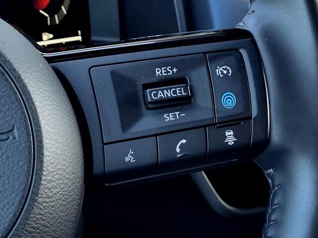 Nissan QASHQAI 1.5 e-Power Tekna Plus / All Seasons / Panoramadak / Elektrische kofferbak / Bose Audio / Stoel- en Stuurverwarming / Verwarmde Voorruit / Elektrische Stoelen met Geheugen /