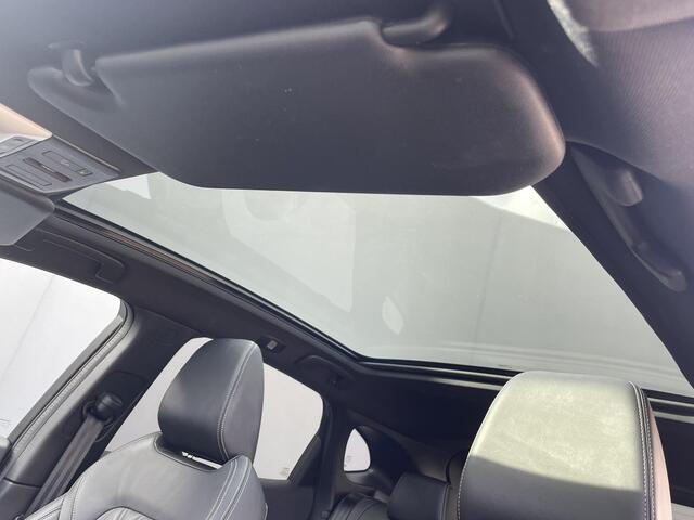 Nissan QASHQAI 1.3 MHEV Xtronic Tekna Plus Automaat / 1800KG trekgewicht / Panoramadak / stoelverwarming / massage stoelen / elektrisch verstelbare stoelen / head-up display / 360° camera / adaptieve cruise control / verwarmbaar stuur / elektrische achterklep / matrix L