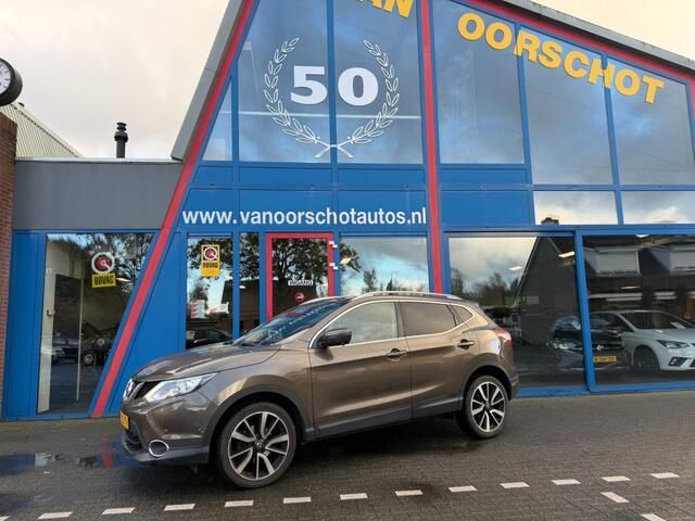 Nissan QASHQAI 1.2 Automaat Panodak Navi 360 Camera Leer Airco(ECC)