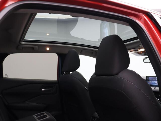 Nissan QASHQAI 1.3 MHEV Xtronic N-Connecta | Panoramadak | Trekhaak | Climate control | Adaptive cruise control | Apple carplay/Android Auto | Rondomzicht camera |