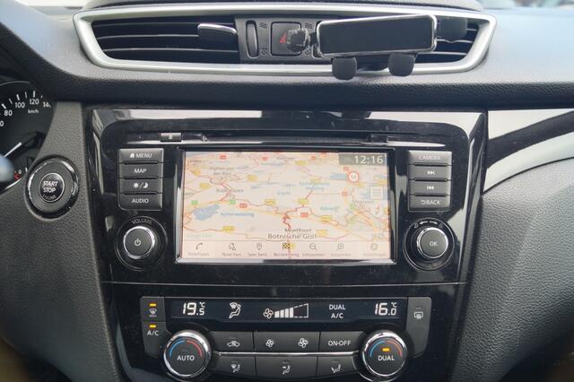 Nissan QASHQAI 1.3 DIG-T 140pk N-Connecta -PANO-ECC-CAM-TREKHAAK-