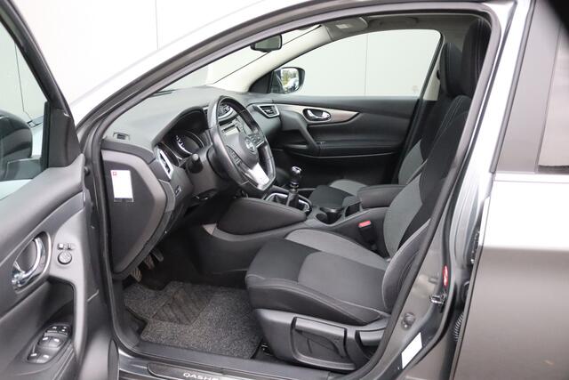 Nissan QASHQAI 1.6DIG-T 163PK N-Connecta Trekhaak/Panoramadak/Camera/Parkeerhulp/Keyfree