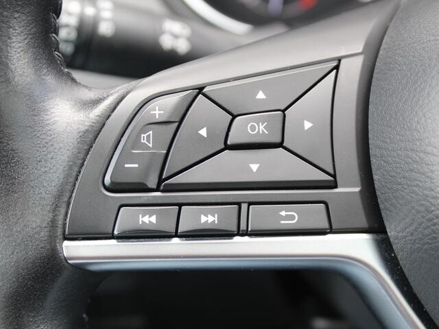 Nissan QASHQAI 1.3 DIG-T 140 Tekna + / Panoramadak / Bose / Lederen Bekleding / Navigatie + Apple Carplay/Android Auto / Stoelverwarming Voor /