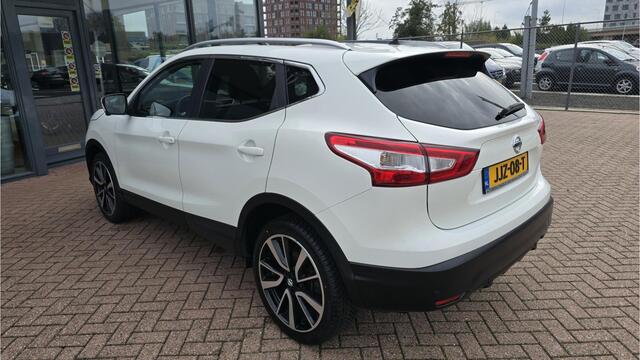 Nissan QASHQAI 1.2 Tekna |Automaat l 360º Camera | Panoramadak l Stoelverwarming l Navi l Achteruitrijcamera l BOVAG Garantie