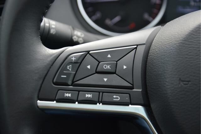 Nissan QASHQAI 1.2 Tekna Navigatie, Panoramadak, Trekhaak, 19"Lm, Half Leder, 360 Camera, LED, Climate Conttrol