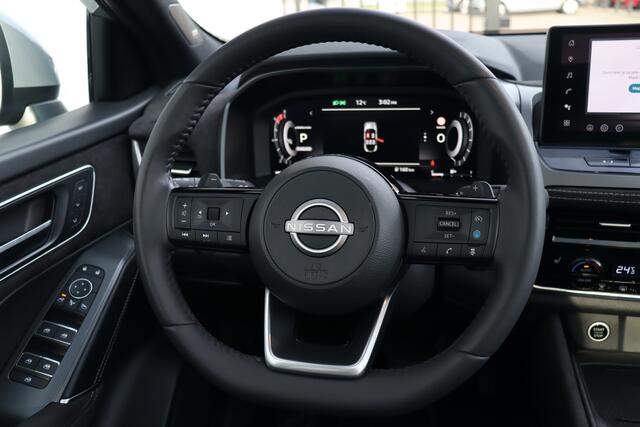 Nissan QASHQAI 1.3 MHEV Xtronic Tekna Plus | Bose | Adap. Cruise | Elek. Stoelen | Panoramadak | HUD | Carplay | 360 Camera