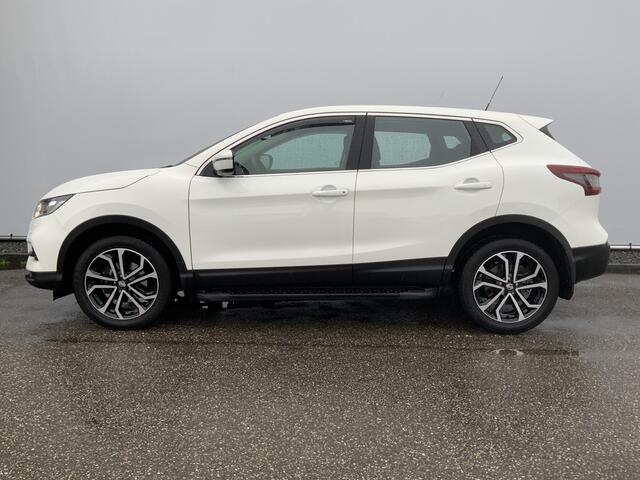 Nissan QASHQAI 1.3 DIG-T Visia A SUV Airco Cruise Groot Scherm Navi Camera Alu Velg TredePLank Euro 6 MPV 141 pk Trekhaak 1300 kg
