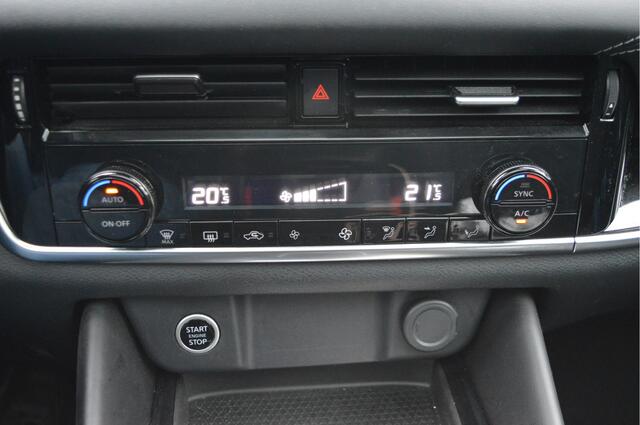 Nissan QASHQAI 158PK MHEV Xtronic N-Connecta Nap / Pano / Trekhaak