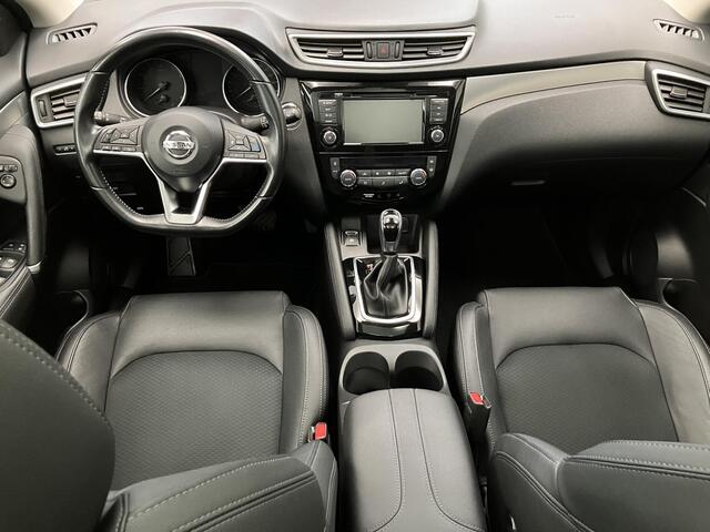 Nissan QASHQAI 1.3 DIG-T Tekna + / Trekhaak 1500 KG / Navigatie / Dealer Onderhouden / Panoramadak / Stoelverwarming / Verwarmde Voorruit / Half Lederen Bekleding /