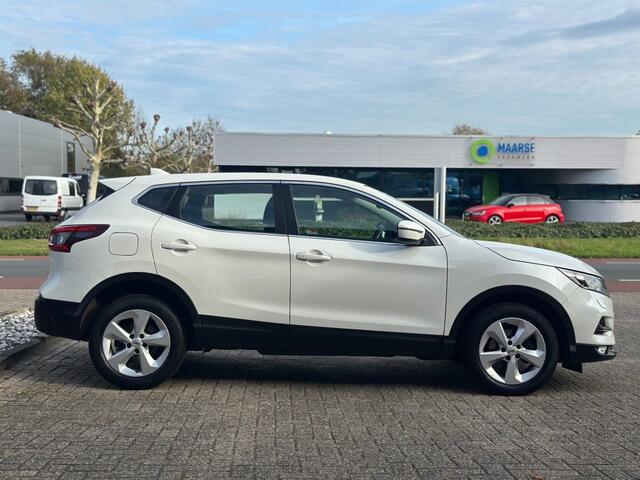 Nissan QASHQAI 1.3 DIG-T DCT Automaat Business Edition '' Camera - Trekhaak - Allseasonbanden ''