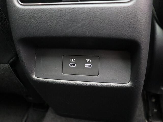 Nissan QASHQAI 158pk MHEV Xtronic N-Design | Pilot Assist | Rondomzicht Camera | Lederen bekelding | Google intergatie | Sfeerverlichting | Panorma dak |