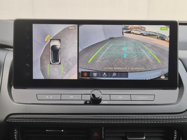 Nissan QASHQAI 1.3 MHEV Xtronic Tekna Automaat / Nieuw Model / Facelift / Fabrieksgarantie tot 04-2028 / HUD / Trekgewicht 1800 kg / Cold Pack / Rondomzicht camera / Elektrische achterklep / Apple Carplay Android Auto / Stuur-, Stoel en Voorruit verwarming /