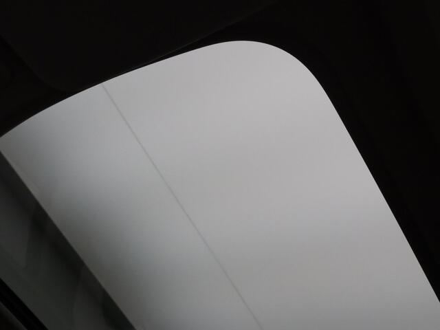 Nissan QASHQAI 115pk N-Connecta 360° Camera | Cruise | Navi | Parkeersens. v+a | Panoramadak