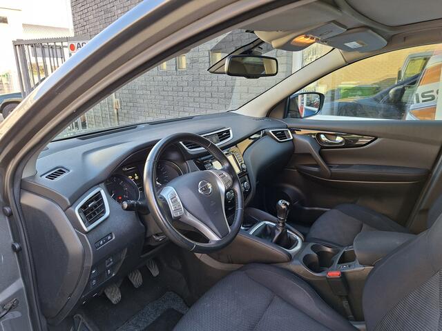 Nissan QASHQAI Qashqai 1.6 N-Connecta Trekhaak Panoramadak RIJKLAAR