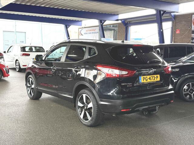 Nissan QASHQAI 1.2 N-Connecta Trekhaak | Achteruitrijcamera | Clima | Panoramadak | NAP.
