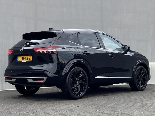 Nissan QASHQAI 1.3 MHEV Xtronic Tekna Plus Fabrieksgarantie tot 03-2028 / 1.800 kg trekgewicht / Panorama dak / Leder / Elektr. stoelen met massagefunctie en elektr. klep / Navigatie / Adaptieve CC / HUD / Camera 360° / Stuur-, stoel- en voorruitverwarming / 20" LM wi