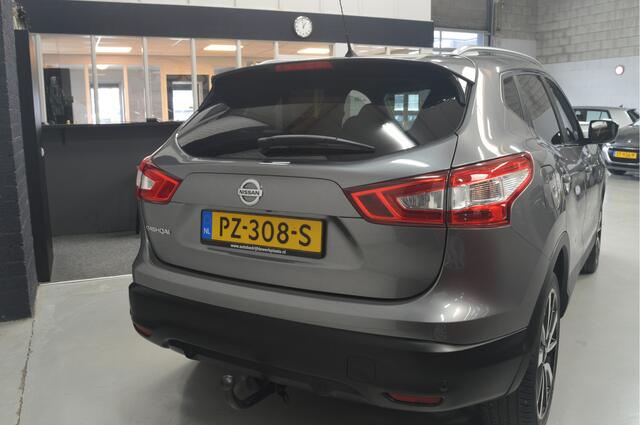 Nissan QASHQAI 1.2 Tekna // LEDER // TREKHAAK // 360 CAM // PDC // CLIMA // NAVI //