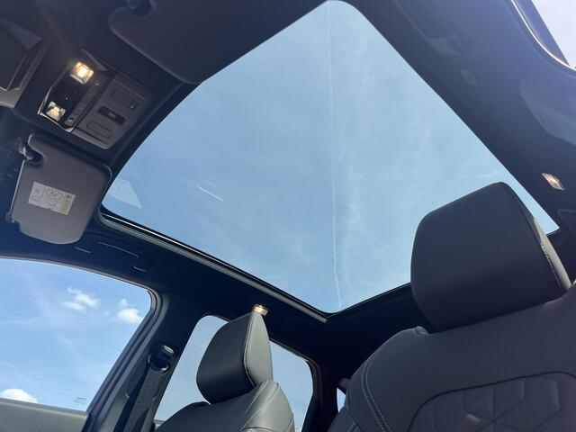 Nissan QASHQAI 1.5 e-Power Tekna Automaat / ¤4000,- Nissan Voorraadvoordeel / NIEUW uit voorraad leverbaar! / Panoramadak / Googlemaps Navigatie / HUD / 360° Camera / Elektrische Achterklep / Stuur- en Stoelverwarming voor / Voorruit Verwarming / Elektrische Verstelbare