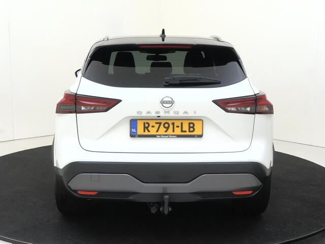 Nissan QASHQAI 1.3 MHEV Xtronic Tekna Trekhaak Cold pack zwart dak