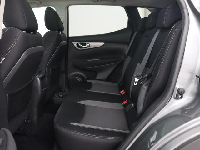 Nissan QASHQAI 1.6 N-Connecta | 163pk | Panoramadak | Trekhaak | 360 Camera | Navigatie | Keyless | Climate control | Bluetooth | Cruise control