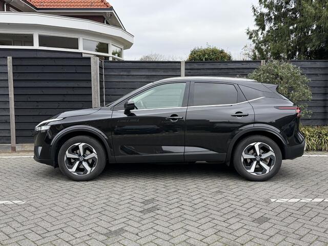 Nissan QASHQAI N-Connecta 1.3 MHEV 158PK Xtronic Automaat Navigatie, Rondomzichtcamera, Keyless, Trekhaak, Panoramadak, Elektrische Kofferklep