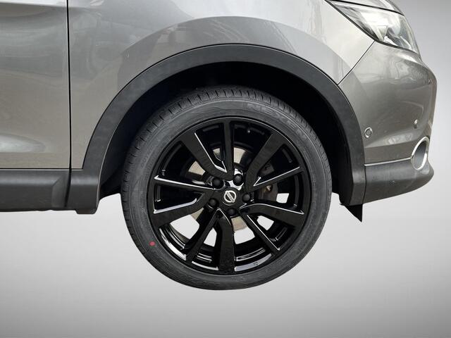 Nissan QASHQAI 1.2 Tekna Panoramadak + Trekhaak!