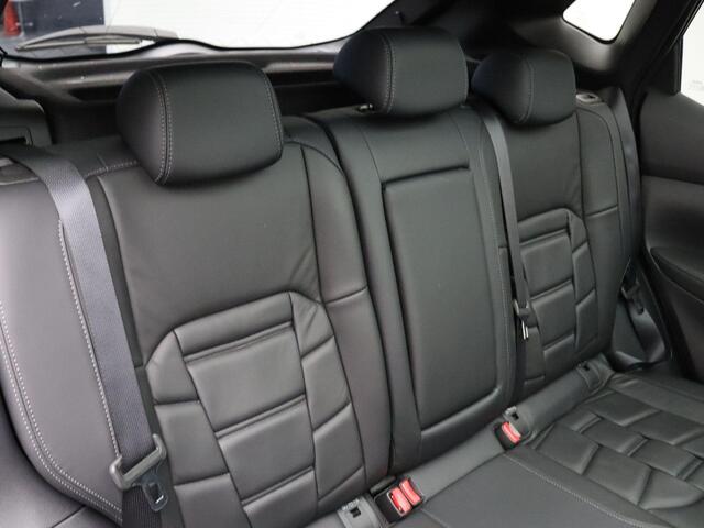 Nissan QASHQAI 1.3 DIG-T Tekna + | Lederen bekleding | Stoelverwarming | Trekhaak | Bose Audio | Apple Carplay & Android Auto |
