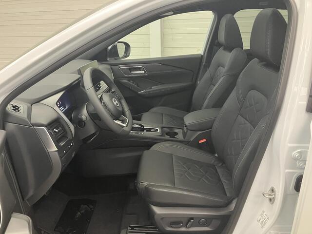 Nissan QASHQAI 1.5 e-Power Tekna / ¤4000,- Eindejaarsvoordeel / Nieuw uit Voorraad Leverbaar / Panoramadak / Stoel- en Stuurverwarming / Verwarmde Voorruit / Google Maps Navigatie / Lederen Bekleding /