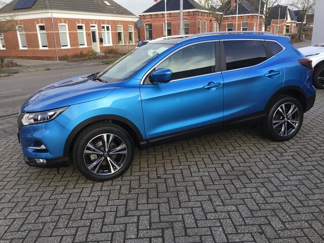 Nissan QASHQAI 1.3 DIG-T 140 N-Connecta+Design Pack